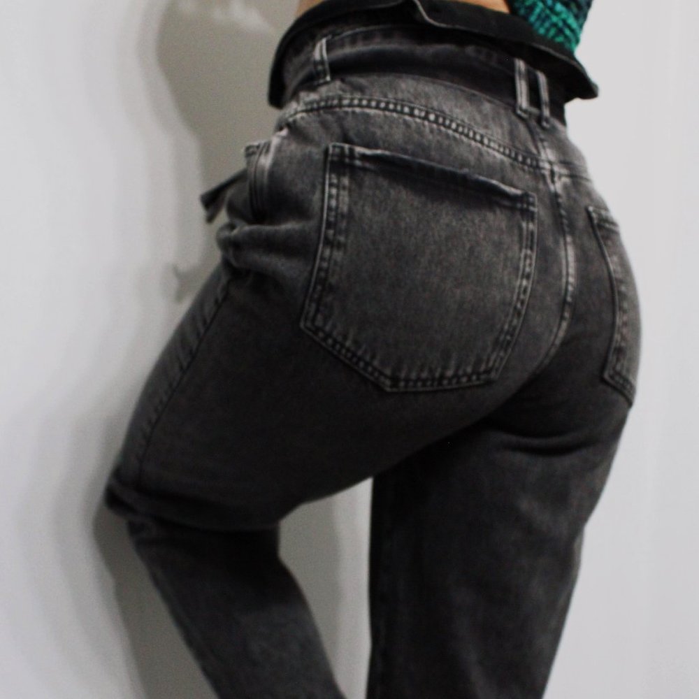 Black High Waisted Jeans - Picture 3 of 6